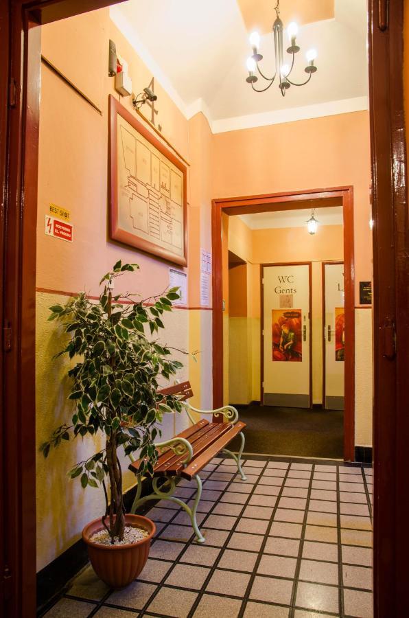 Best Spot Hostel Prague Exterior photo
