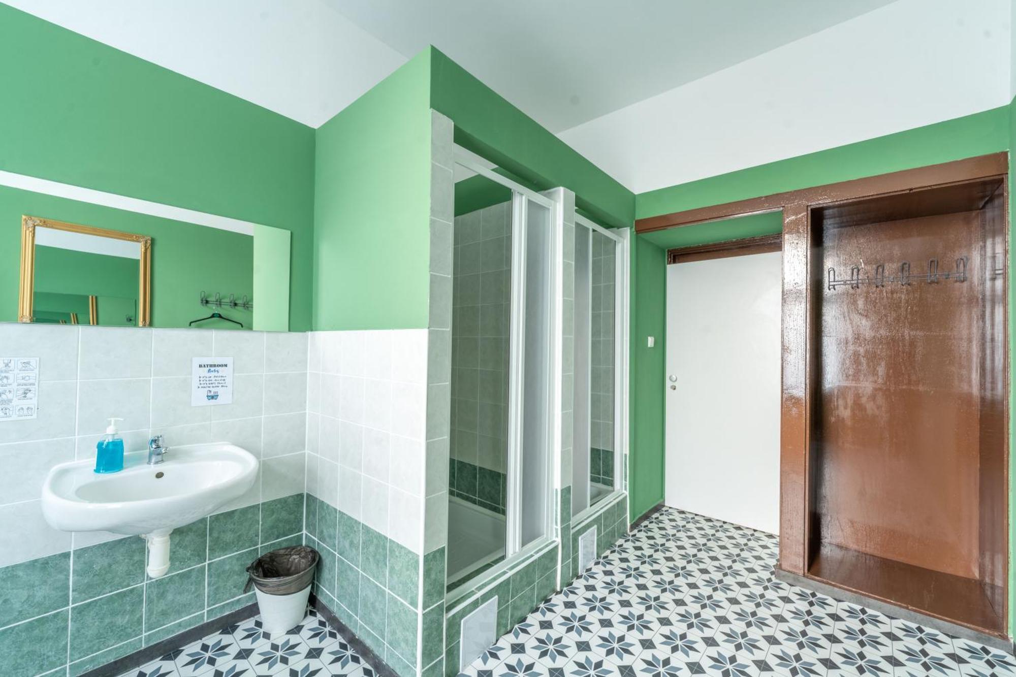 Best Spot Hostel Prague Exterior photo